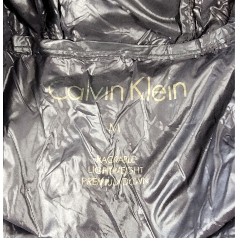 Calvin Klein Women's Packable Lightweight Premium Down Puffer Jacket - M - Picture 4 of 5